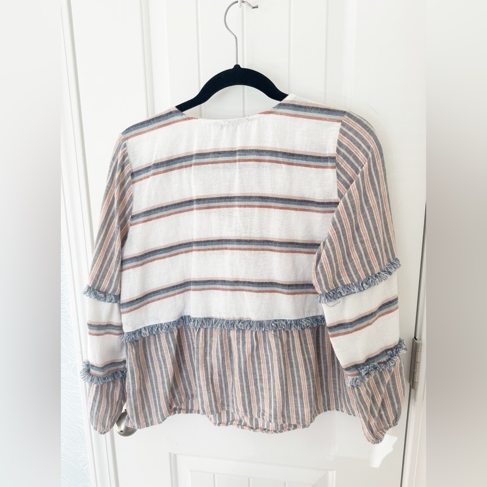 American Eagle Boho Tassel Quarter Sleeve Top Blouse Size Small White Oversized - Picture 5 of 7